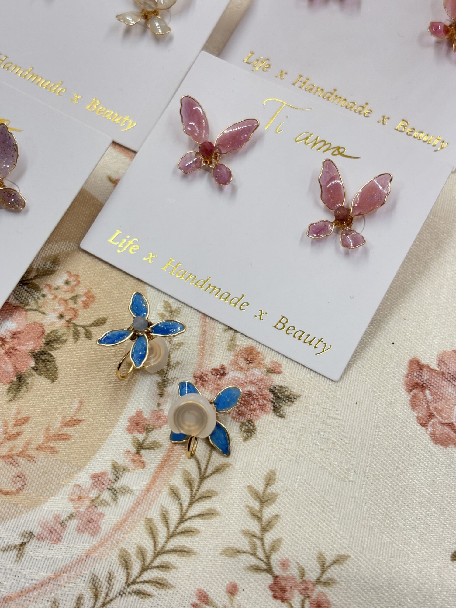 【水晶花】金羽蝶．耳環